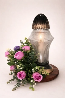 Náhrobná ikebana fialová